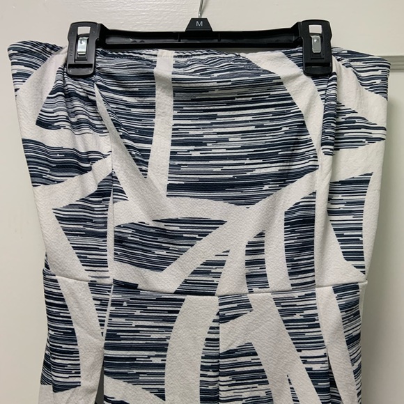 Jumper - Picture 3 of 4